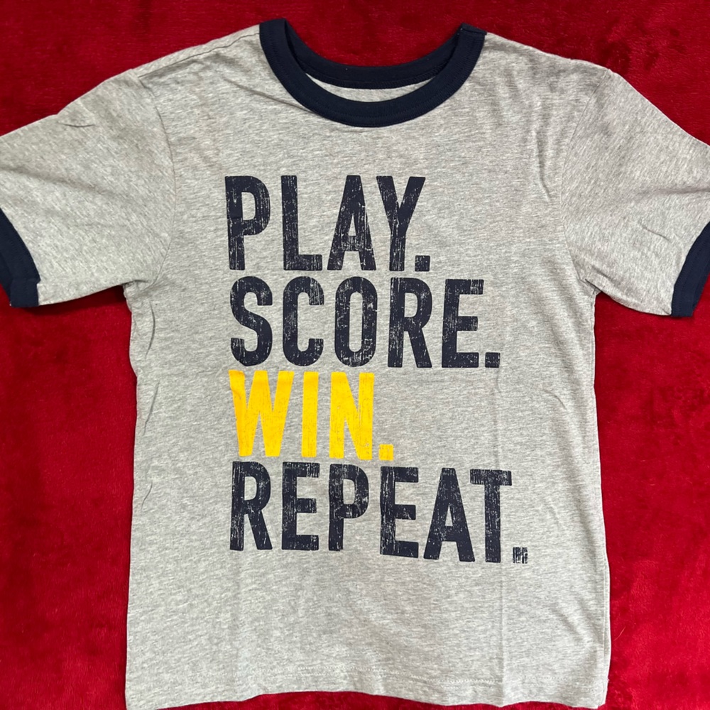 Children's Place short sleeve Boys Graphic t-shirt
